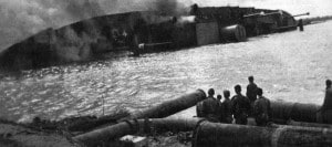 zuiderdam-on-fire-and-capsized-in-1941