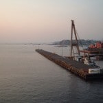 dock under contention