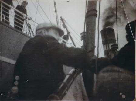 Using the accomodation ladder to disembark (c)