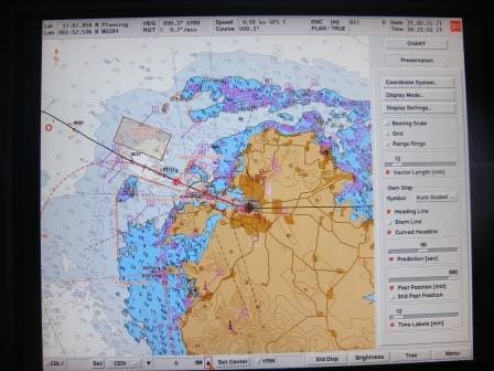 A scan of the Chart on the Radar. A long and narrow channel leads into a very shallow Bay.