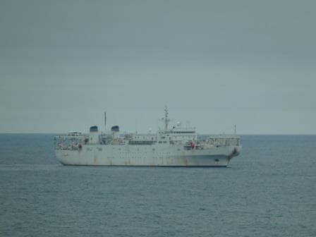 The Zeus cable layer for the US navy. I wonder if the US Navy is branaching oout in the TeleCom business.